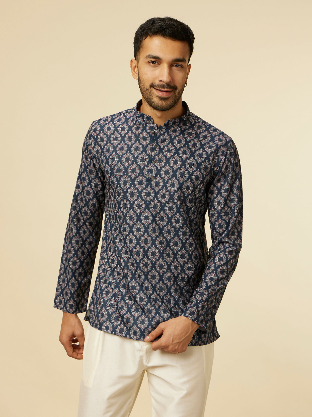 alt message - Manyavar Men Dark Blue Jaal and Medallion Short Kurta image number 0